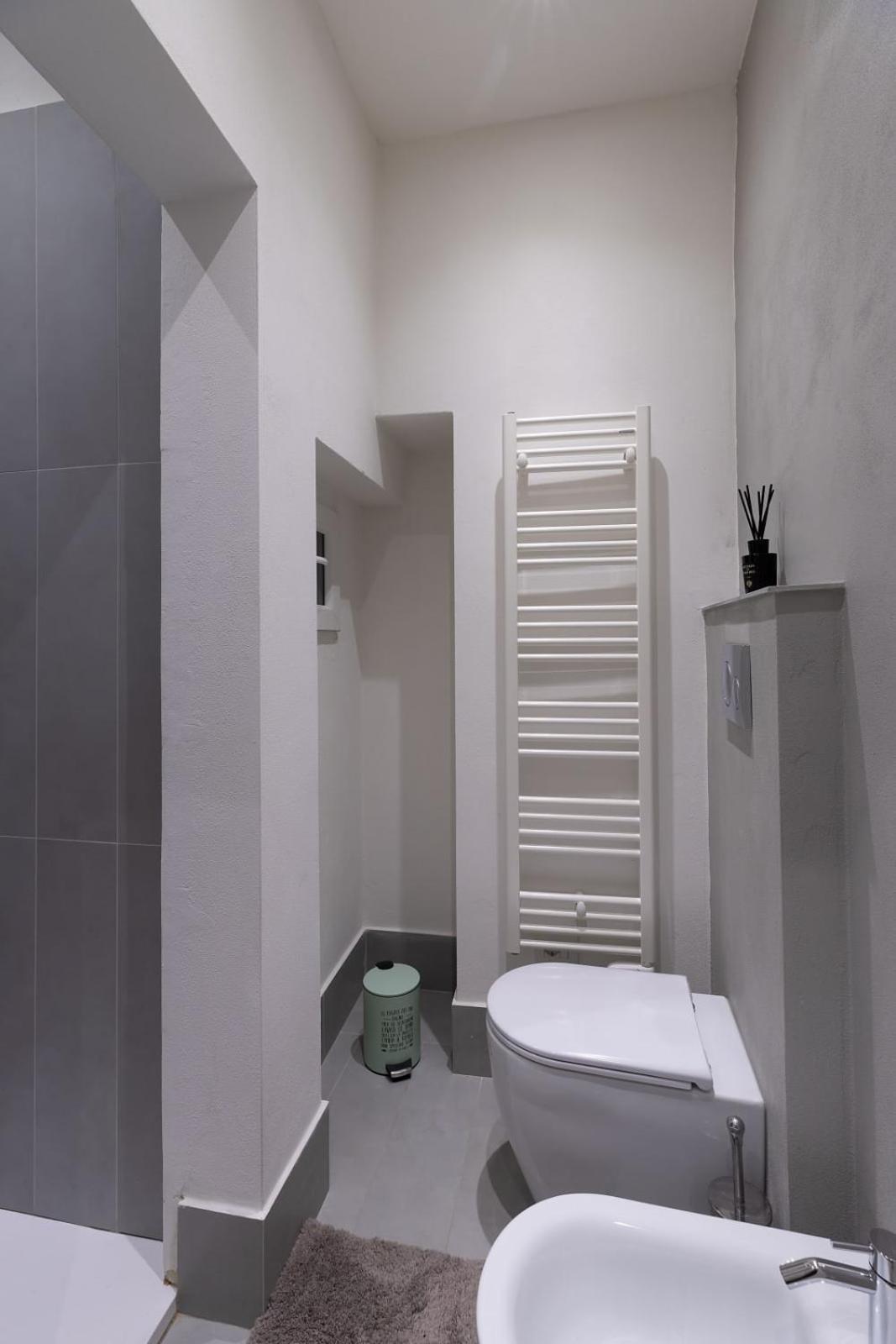 Alighieri'S Suite-Hosted By Sweetstay ฟลอเรนซ์ ภายนอก รูปภาพ