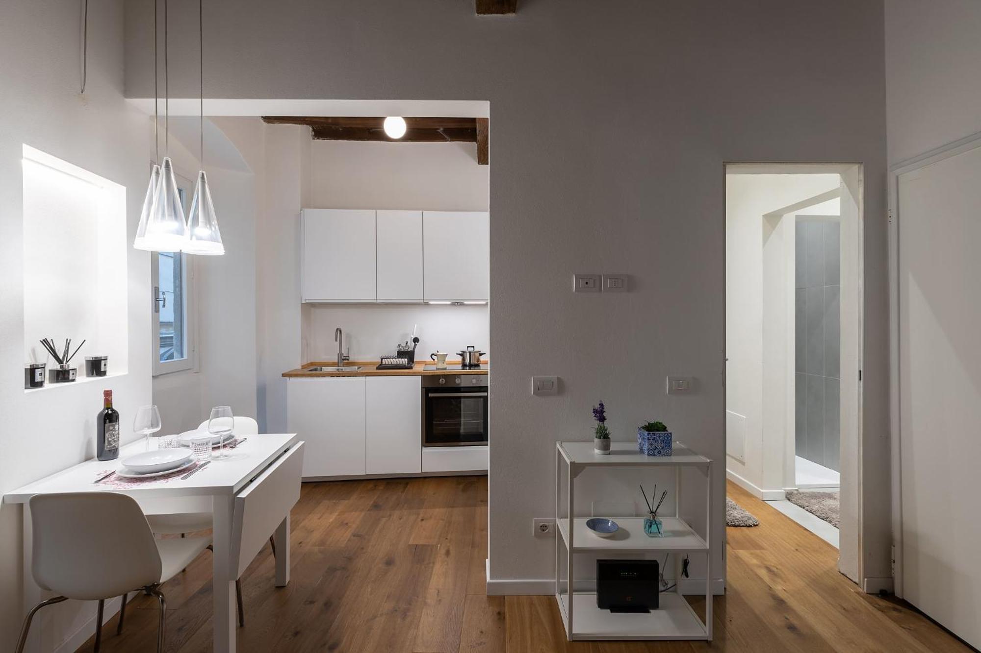 Alighieri'S Suite-Hosted By Sweetstay ฟลอเรนซ์ ภายนอก รูปภาพ