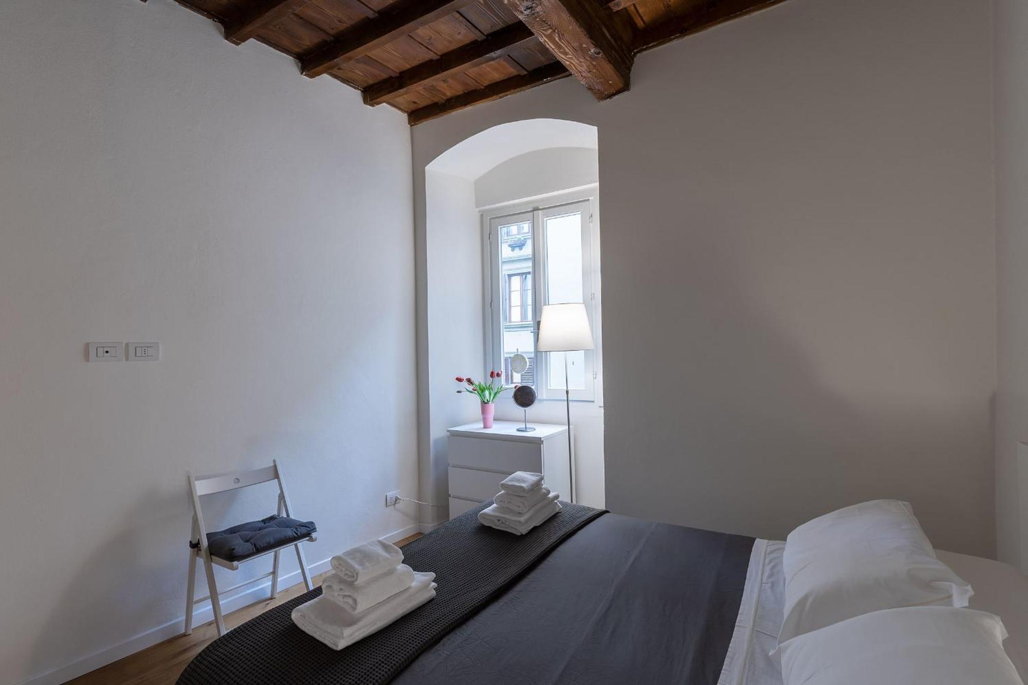 Alighieri'S Suite-Hosted By Sweetstay ฟลอเรนซ์ ภายนอก รูปภาพ