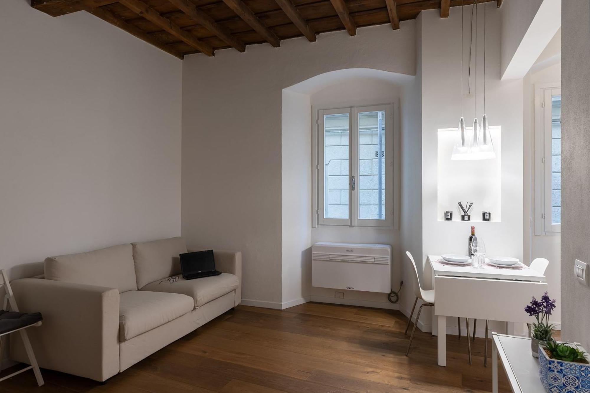 Alighieri'S Suite-Hosted By Sweetstay ฟลอเรนซ์ ภายนอก รูปภาพ